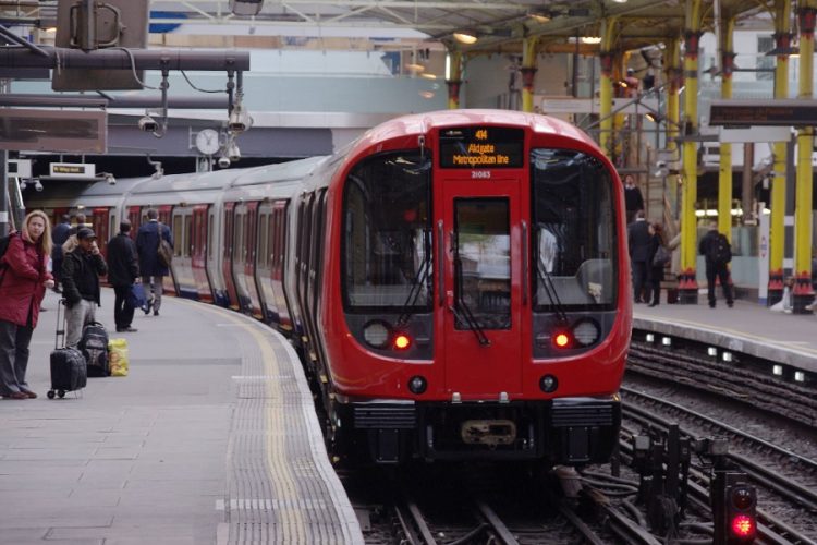 новость 15-02-2020 Лондонское метро может стать очагом коронавируса