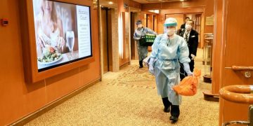 Пассажиры Diamond Princess жалуются на отсутствие комфорта