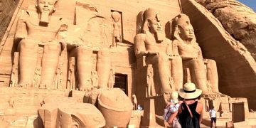 Туристов в Абу-Симбеле стало меньше