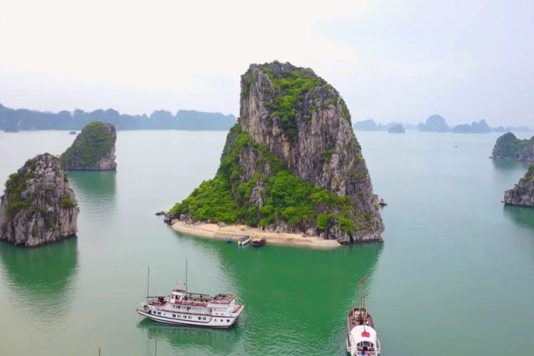 Вьетнам в этом году не упускает возможности привлечь россиян