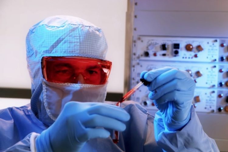 Российские туристы убегают из больниц из-за карантина