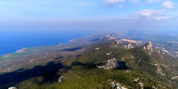 Северный Кипр собирается восстановить курорт-призрак