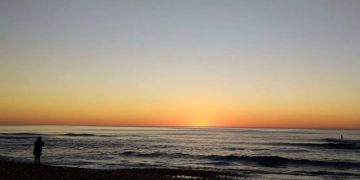 В Средиземном море пропала лодка с 91 пассажиром