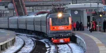 Запрет рейсов в Италию, Южную Корею и Иран коснется также поездов