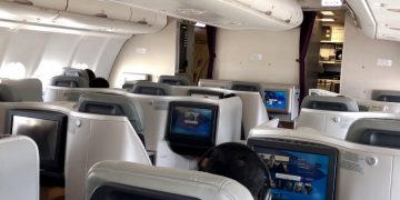 Бортпроводница, которую уволили из-за веса, проиграла суд