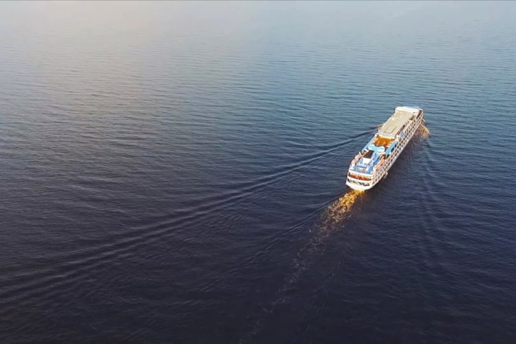 Иностранцев интересуют круизы по России