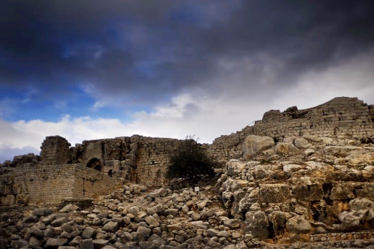 Израиль готов закрыть отели и достопримечательности