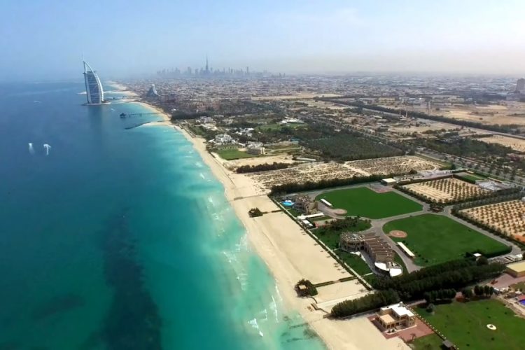 Почему круизы по Персидскому заливу продаются за копейки