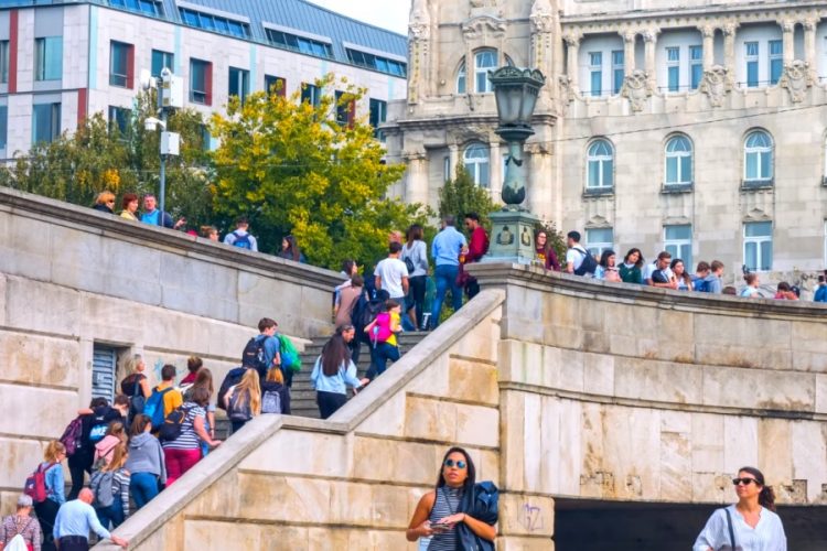 Как туристы отреагировали на изменения в оформлении Шенгена?