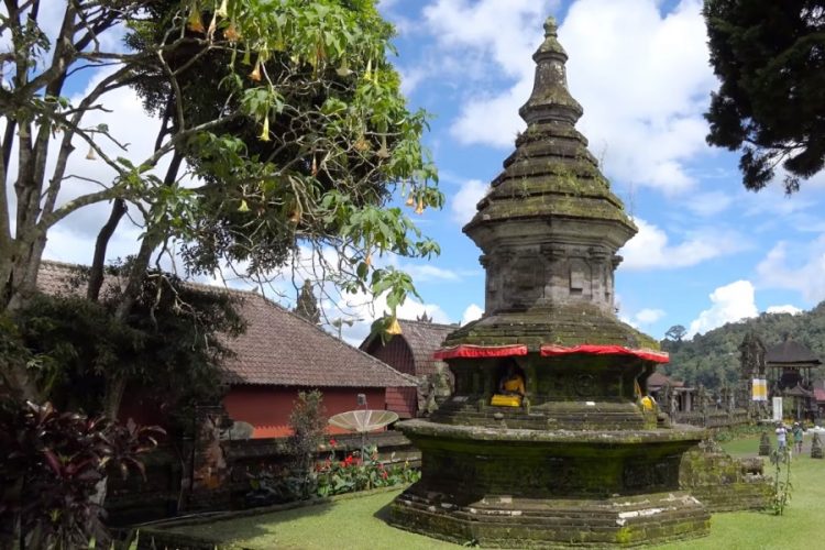 Что предпринимает остров Бали, чтобы привлечь туристов в этом году?