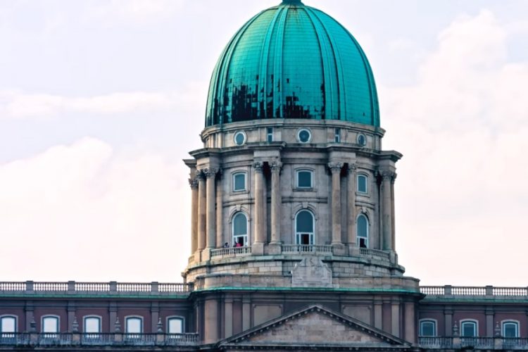 Куда не пустят россиян, побывавших Китае?