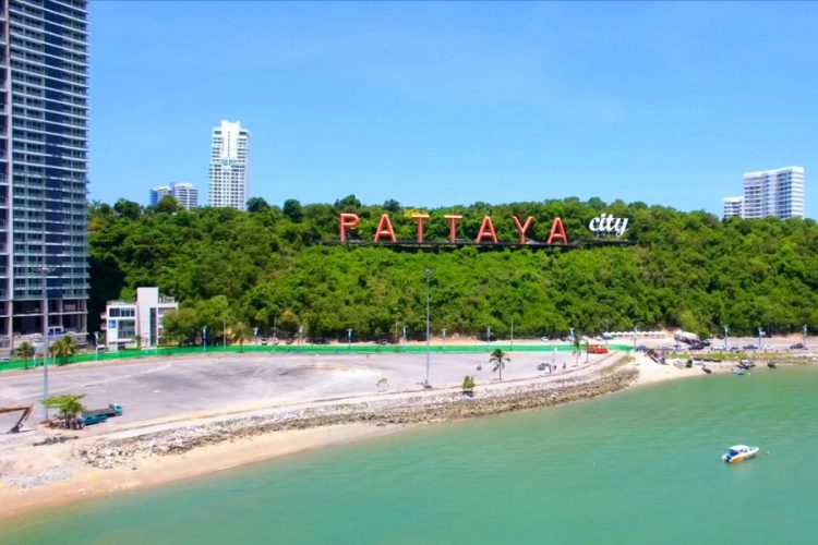 В Паттайе проводят генеральную уборку в связи с коронавирусом