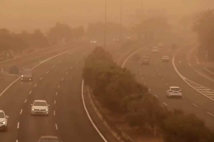 Отели Канарских островов подняли цены из-за песчаной бури