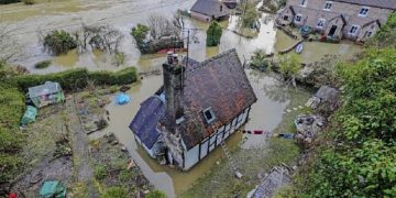 новость 01-03-2020 Штормовой ветер принесет в Великобританию проливные дожди