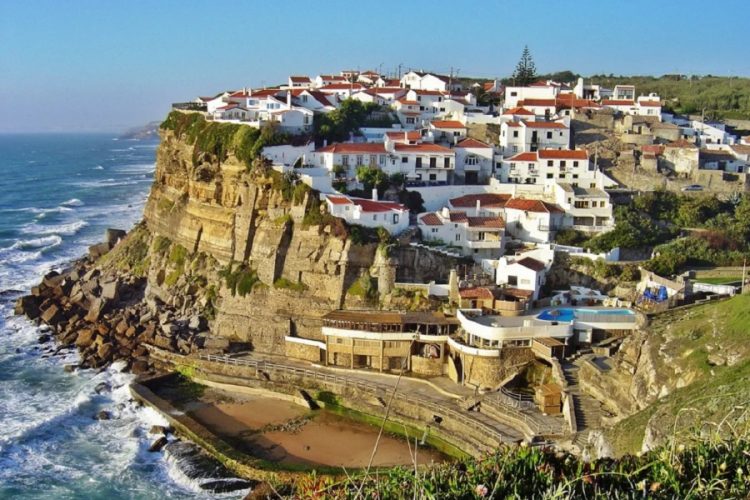 новость 11-03-2020 Сектор туризма Португалии серьезно пострадал от коронавируса