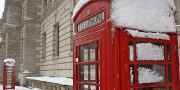 новость 30-03-2020 На восточное побережье Англии обрушился сильный ливень и снег
