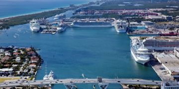 новость 14-03-2020 CLIA приостанавливает операции судов в порты США