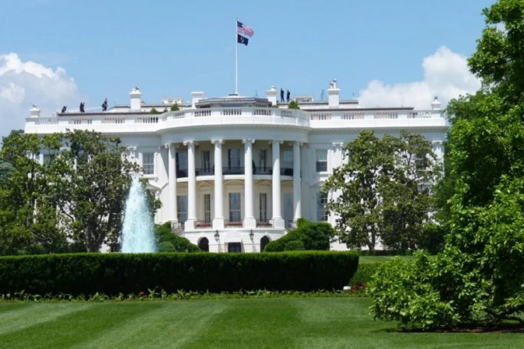 новость 02-03-2020 Новые ограничения на поездки вводит администрация Трампа