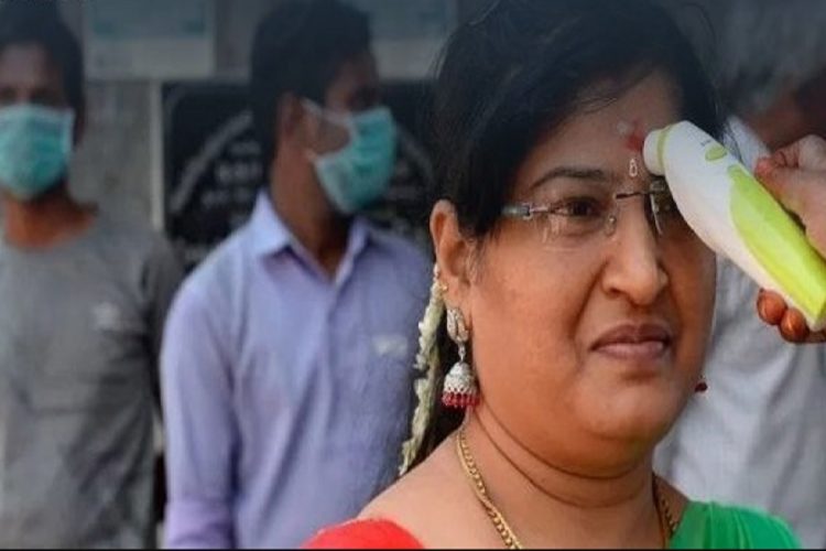 новость 22-03-2020 В воскресенье Индия ввела 14-часовой комендантский час