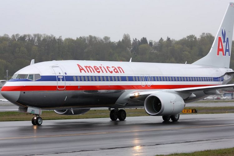 новость 27-03-2020 Бортпроводник компании American Airlines скончался от коронавируса