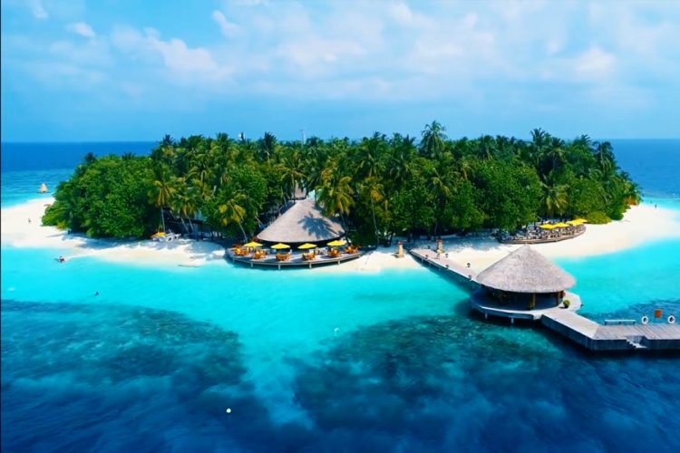 Мальдивы сообщают о возвращении туристов из Китая, Южной Кореи и Японии