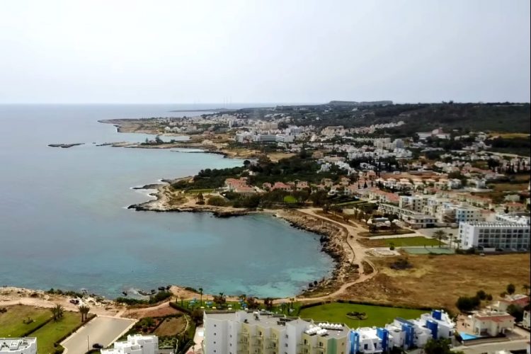 Отели Кипра к концу марта объявят stop sale