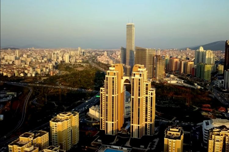 Музеи Стамбула открыли онлайн-доступ к выставкам