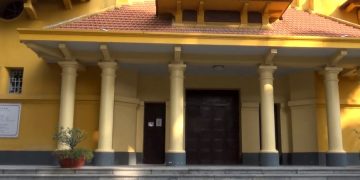 Исторический мавзолей Хо Ши Мина закрылся