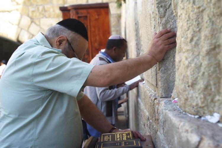 Сотрудники отелей Израиля начали увольняться