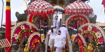 На балийском фестивале победили коронавирус