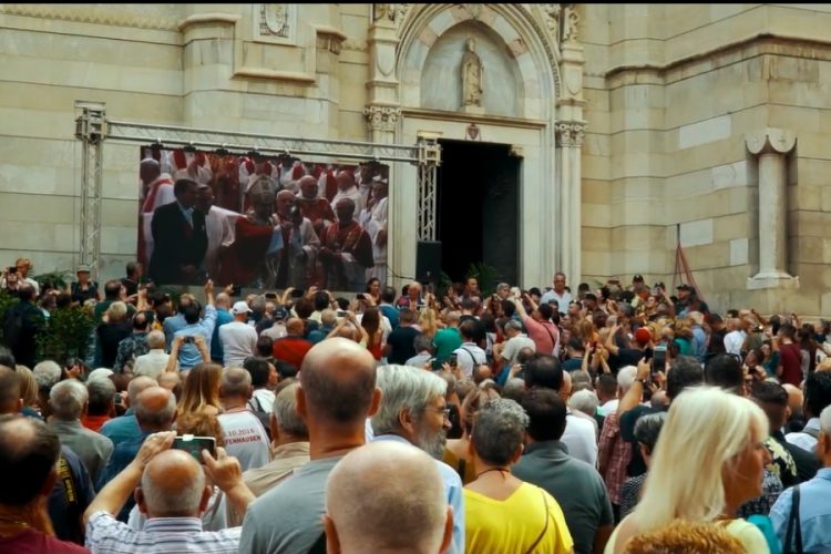 Все больше стран считают Италию опасной