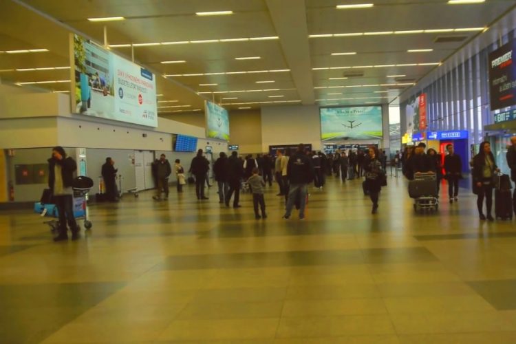 Багаж в аэропорту Праги стало проще регистрировать