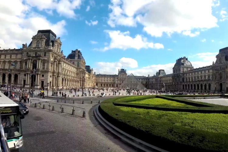 Какие достопримечательности предлагают виртуальные туры во время карантина