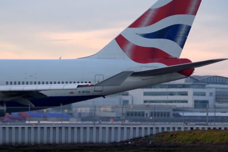 Авиакомпании отказывают пассажирам в компенсациях за отмененные рейсы