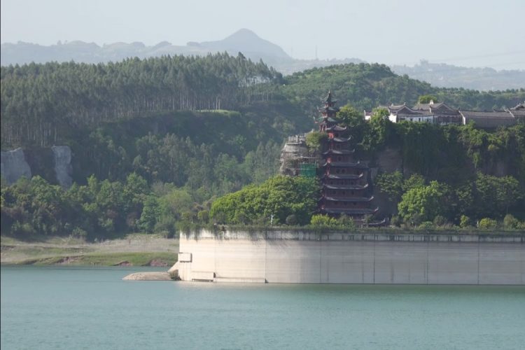 Более 3700 туробъектов в Китае открыли