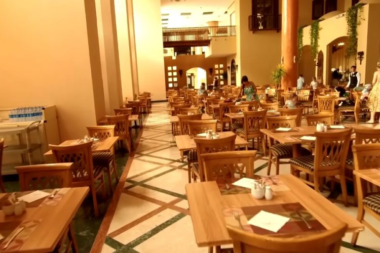 Отелям Турции предложили отказаться от шведского стола