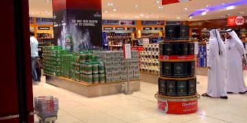 Аэропорт Дубая обслужил рекордно низкое количество пассажиров