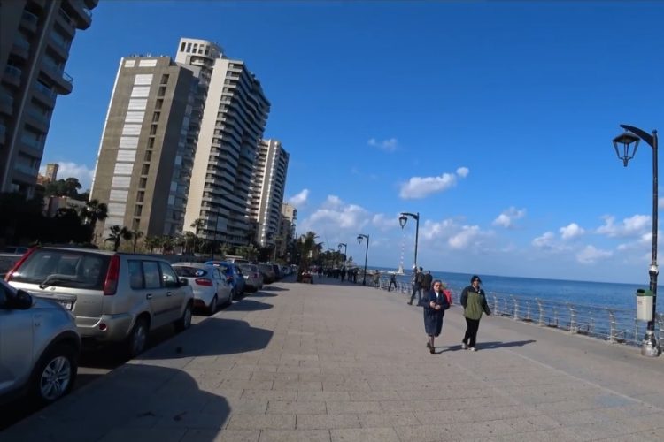 В аэропорту Бейрута поймали туриста, который сбежал из карантина