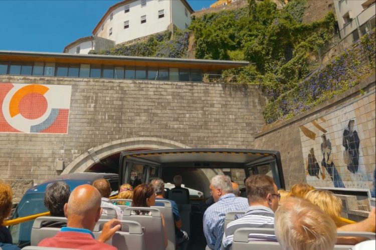 Какие страны не рекомендовано посещать в марте?