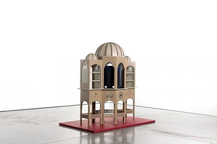 В Стамбуле проходит уникальная выставка ремесленников и художников