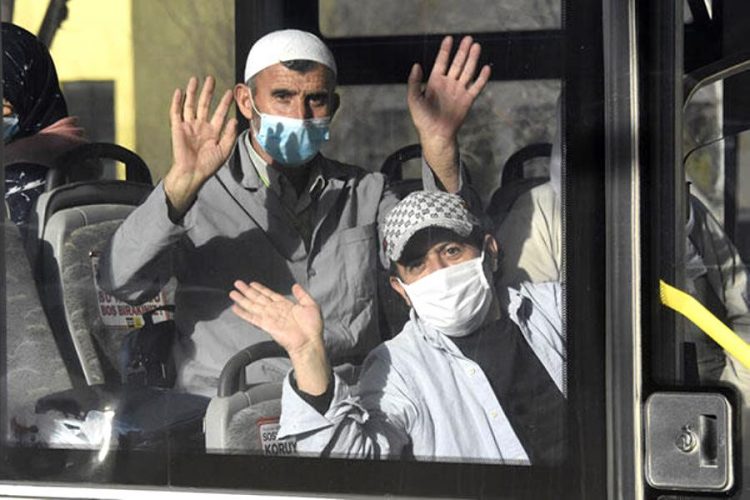 Паломников изолировали в студенческих общежитиях Турции