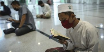 Мусульмане нарушают традиции Рамадана из-за карантина