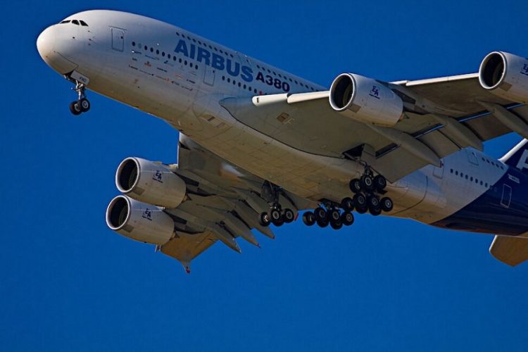 новость 07-04-2020 Airbus временно прекращает производство и сборку самолетов в Германии