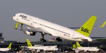новость 04-04-2020 АirBaltic сокращает полетные операции на ближайшие месяцы