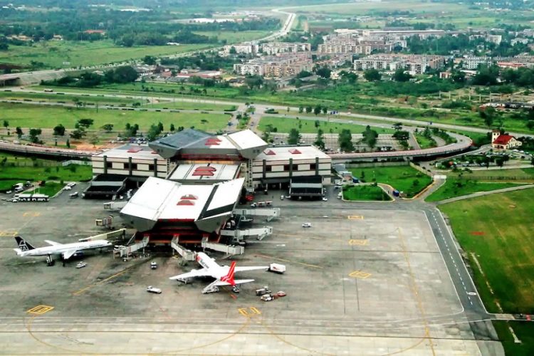 новость 05-04-2020 Все полеты на Кубу и из нее были запрещены