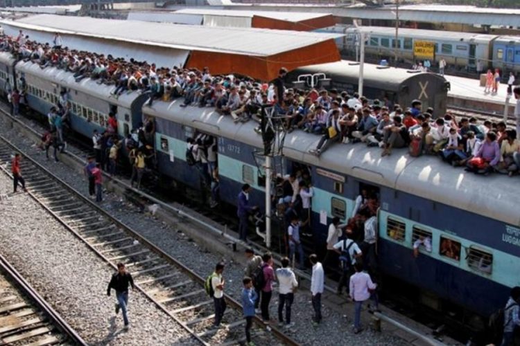 новость 08-04-2020 Неиспользуемые поезда в Индии превращаются в больницы