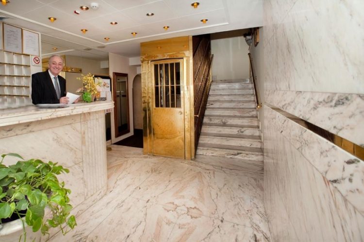 новость 03-04-2020 Отель Tritone в Риме предоставит номера для медперсонала