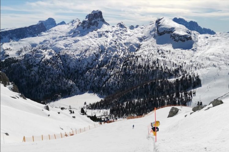 Итальянский отель судится с Минздравом Китая из-за коронавируса