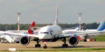 Boeing возобновляет производство коммерческих самолетов