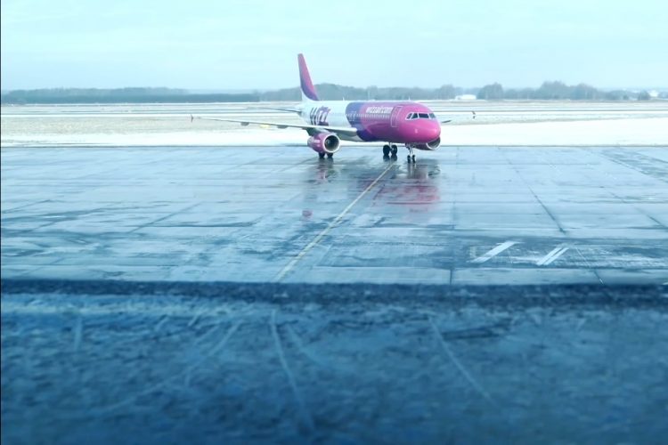 Wizz Air возобновит перелеты, несмотря на пандемию